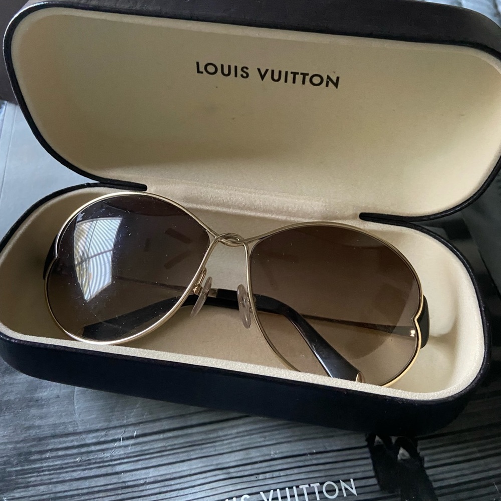 Louis Vuitton shades